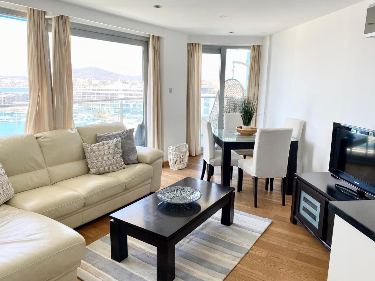 Ocean Village Lovely 2 Bedroom Apartment 直布罗陀 外观 照片